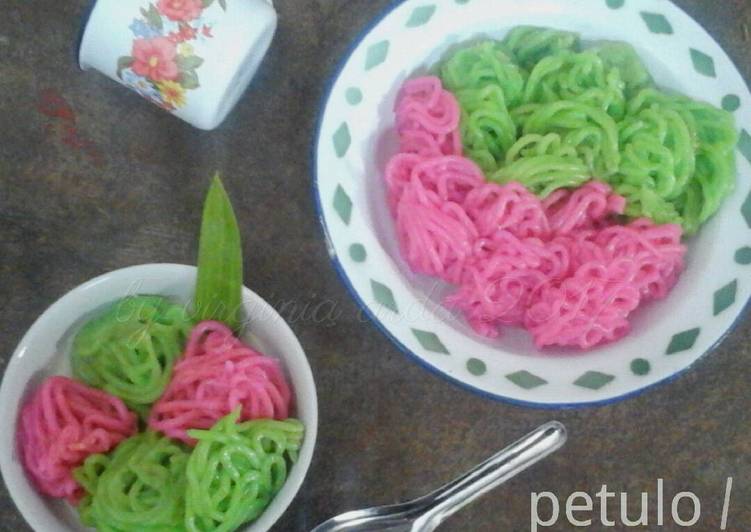 resep makanan Petulo / putu mayang