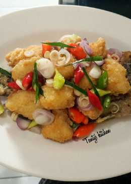 Mujair goreng sambal matah