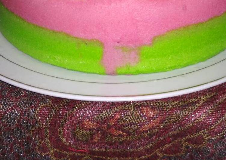 bahan dan cara membuat Kue bolu pelangi ala mama muda