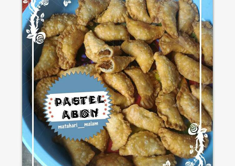 gambar untuk resep Pastel Abon Renyah Gurih