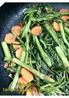 Tumis kangkung ala Rm pecal lele praktis
