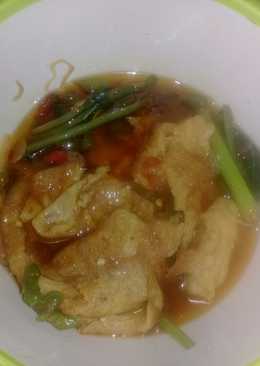 Seblak telor sawi sambal terasi