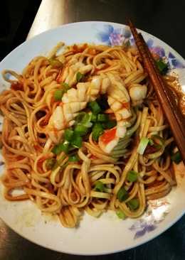 Mie goreng Cumi" Asam manis