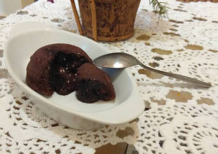 gambar untuk resep makanan Lava Cake /Choco Lava / Molten Cake Lumer di Mulut