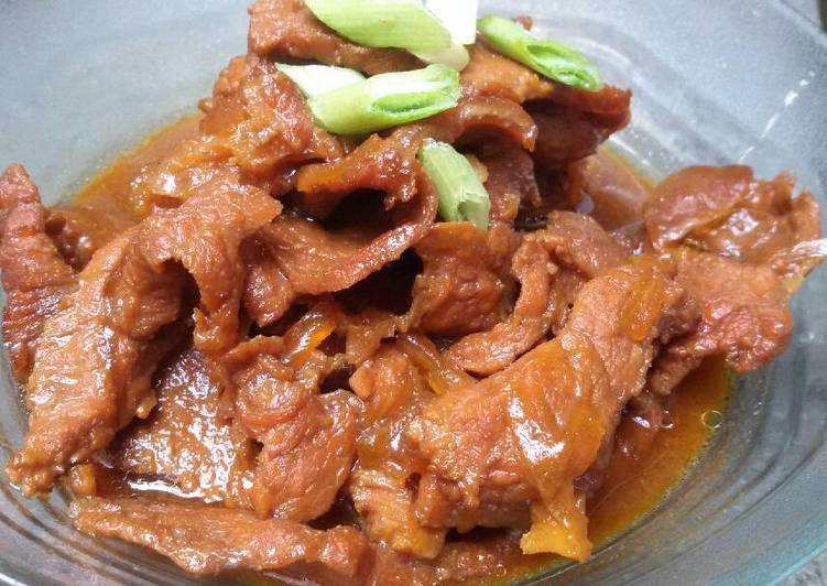 bahan dan cara membuat Semur daging sapi ala dapur ma2 AA