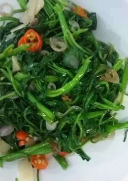 Tumis Kangkung Saus Tiram