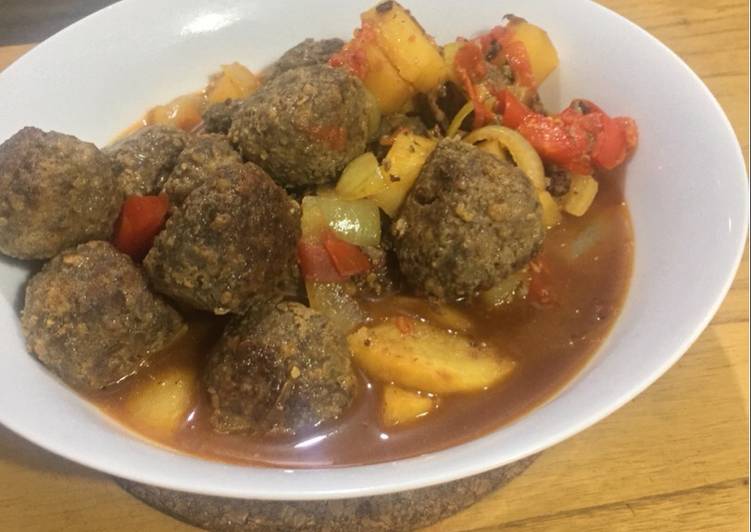 Semur Bola Daging Telur Puyuh recipe main photo