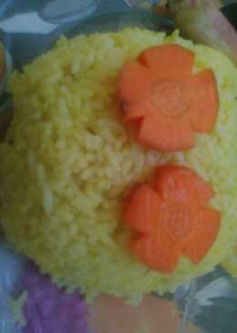 17) Nasi Kuning Magic Com