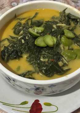 Gulai daun singkong