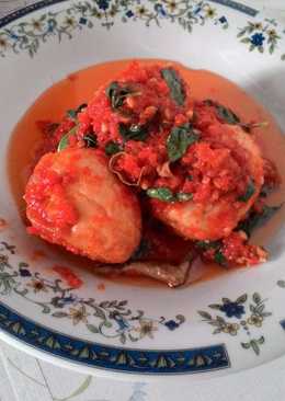 Telur kukus goreng sambel kemangi