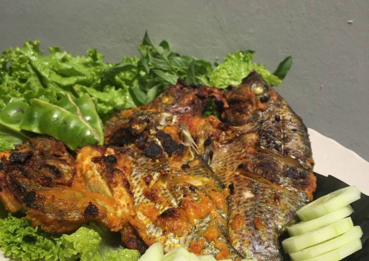 gambar untuk resep Ikan Bakar Bumbu Padang