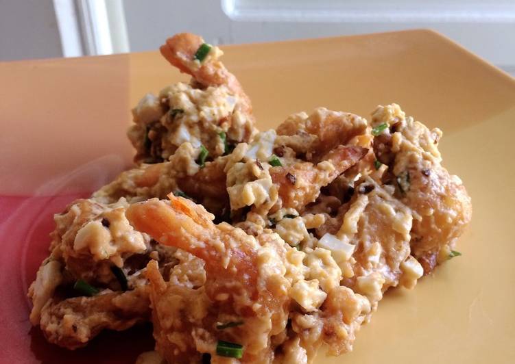 gambar untuk resep makanan Udang goreng tepung saos telur asin