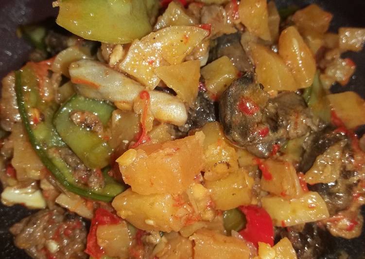 Resep Sambel goreng kentang dan ati ayam - zizah rahma