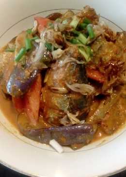 Ikan tongkol bumbu Bali