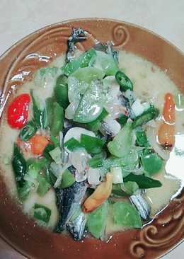 Asem asem ikan pindang