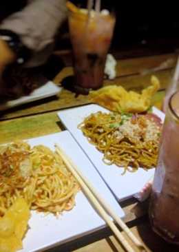 MIE SETAN Pedes buatan sendiri