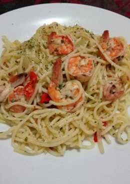 Spicy Shrimp Aglio Olio Spaghetti