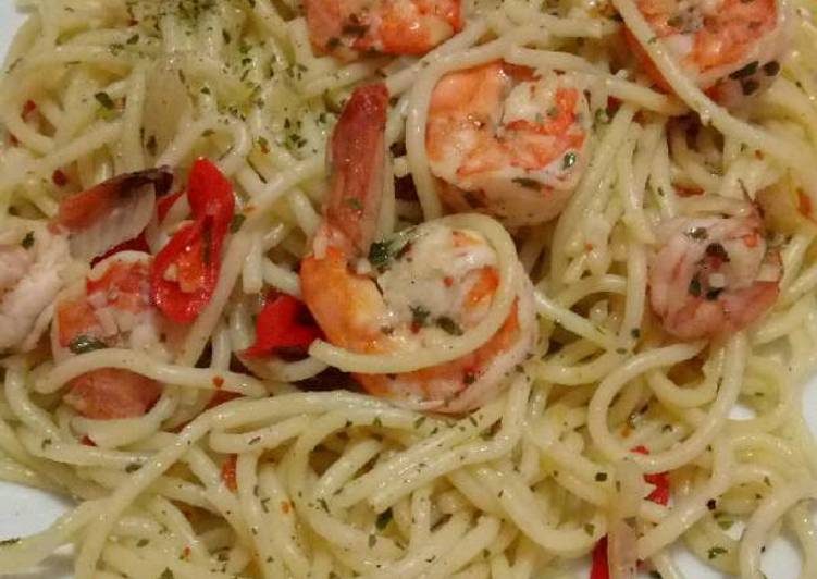 resep makanan Spicy Shrimp Aglio Olio Spaghetti