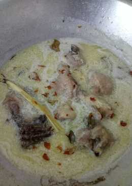 Opor Ayam Putih