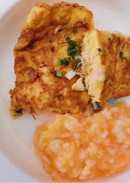 Omelette salmon & nasi tim â€¢ mpasi 11 bulan