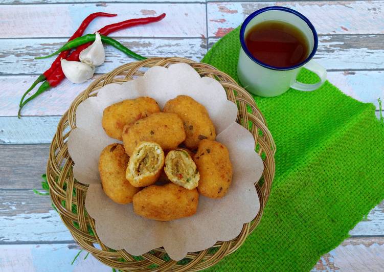 resep Combro Crunchy Isi Tempe Sambel Kencur