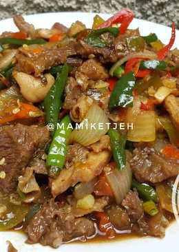 Daging kambing oseng mercon