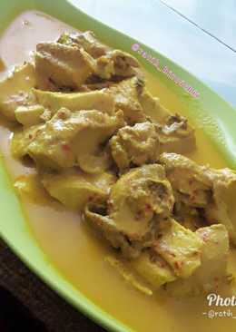 Opor Ayam Tahu