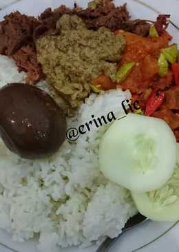 Gudeg mercon huh hah