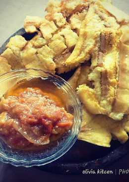 Pisang penyet atau pisang peppe