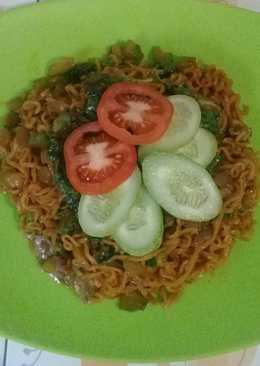 Mie goreng kemangi (hot gekikara ramen)