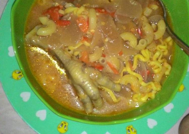 resep lengkap untuk Seblak kuah ceker ala anak kos ??