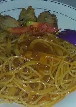 Spaghetti saos barbeque dengan tuna goreng tepung