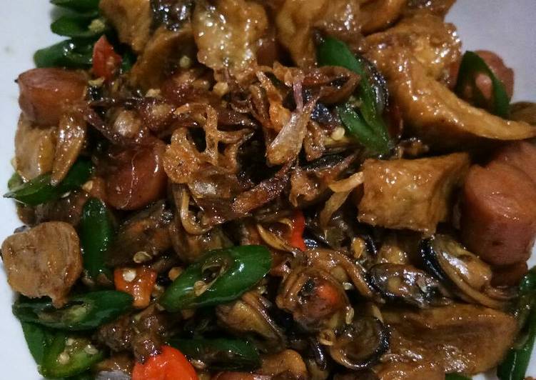 resep makanan Kerang, sosis, otak2 cabe hijau