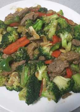 Brokoli Sapi Lada Hitam