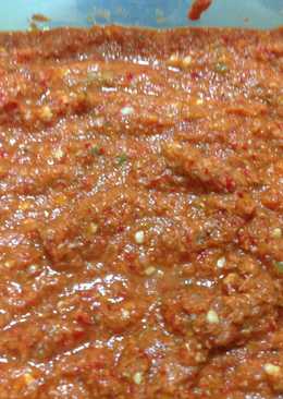 Thai Red Curry Paste With Fresh Chilli Peppers