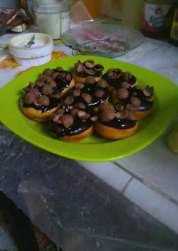 Donat kentang toping choco crunch