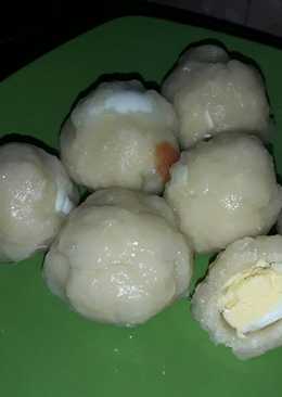 Cilok isi telur puyuh