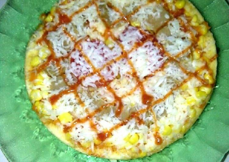 resep lengkap untuk Pizza ricecooker ala anak kos ??