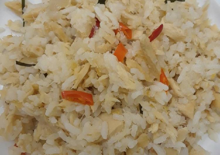  Resep Nasi goreng tuna  oleh Ariana Kerrigan Cookpad