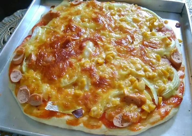 resep masakan Homemade pizza (sosis jagung mozarella) ????