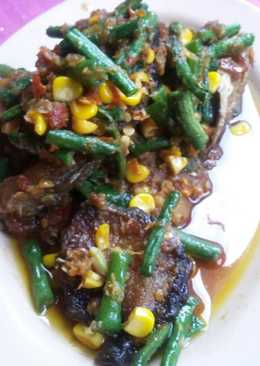 Tumis kacang panjang ikan patin pedess