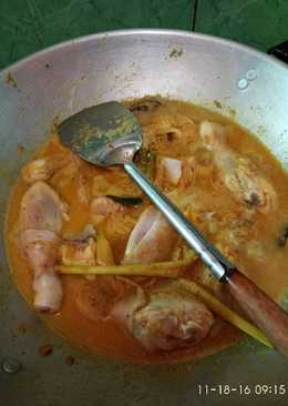 Opor Ayam Padang