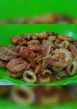 Udang cumi sambal goreng