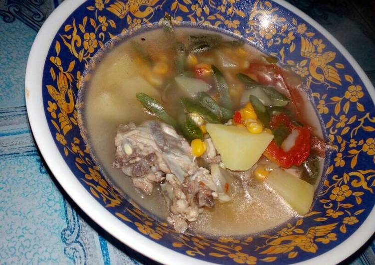 Resep Sop tulang ayam Kiriman dari sintya humairoh