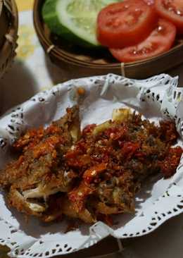 Ayam geprek sambel bawang terasi