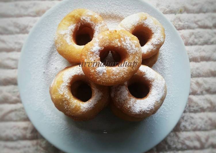 resep lengkap untuk Donat Maizena