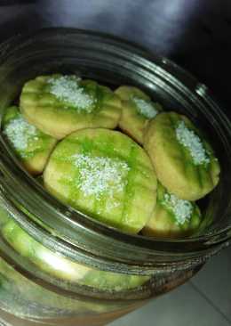 Cookies kentang renyah bertopping kelapa