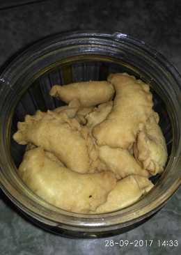 Pastel abon Ikan + Bon cabe