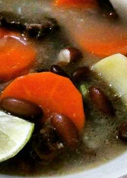 Sup daging kacang merah (Breneebon)