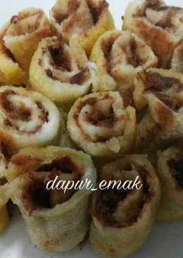 Roti Gulung isi abon